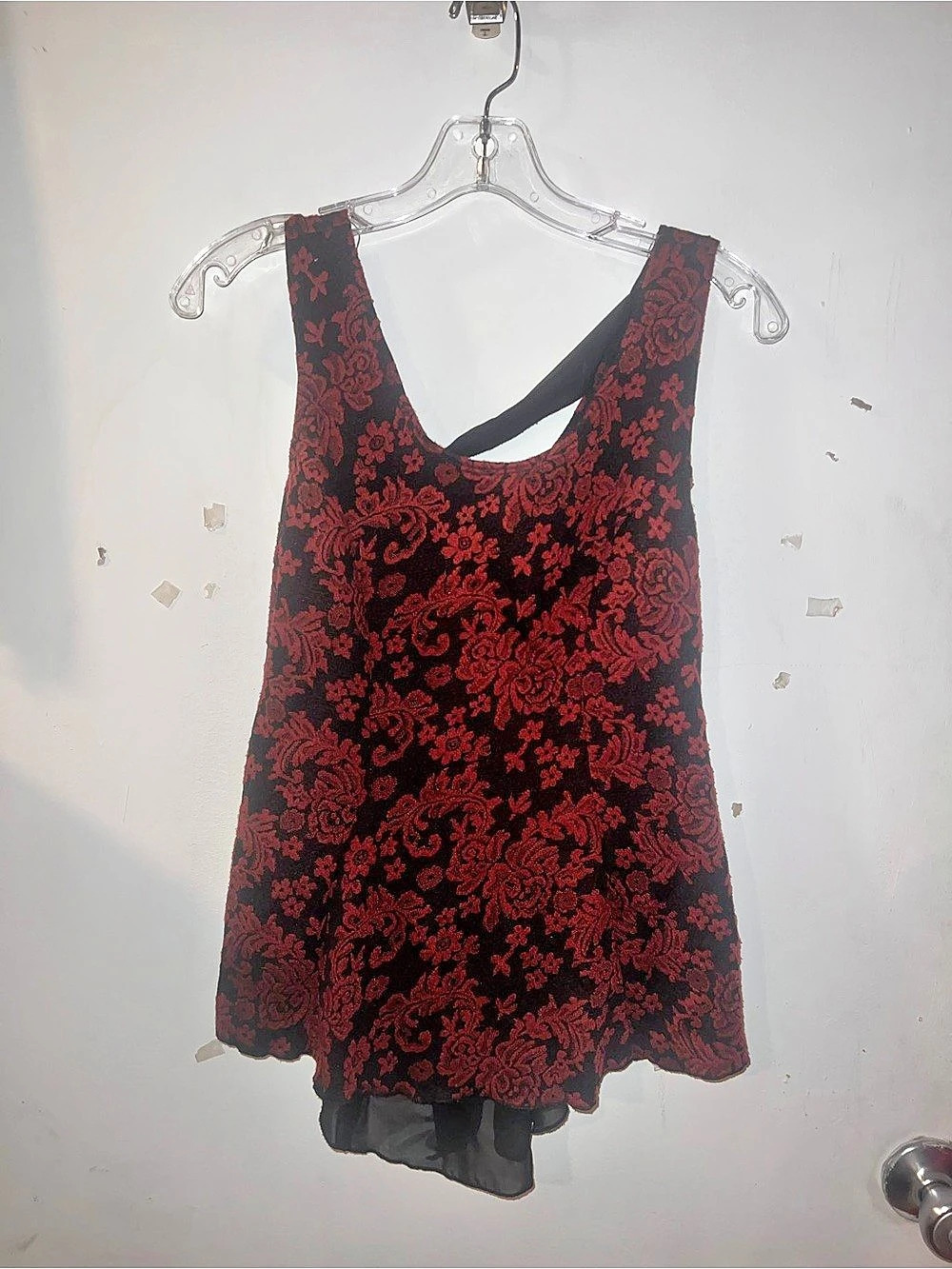 🍓 Lace sleeveless Top Mini Black & Red Tie back Sz SMALL- med